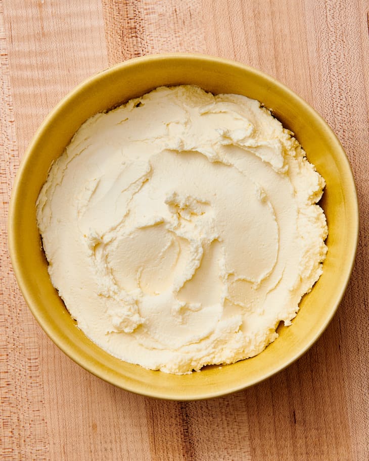 How to Make Homemade Cream Cheese (4 Ingredients) The Kitchn