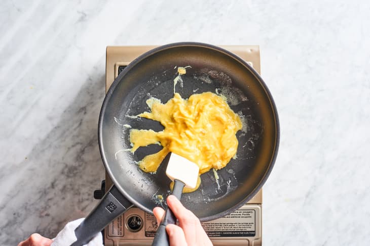 Sticky pan deals