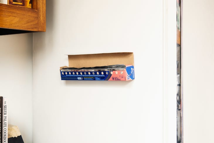 This Magnet Hack Will Change How You Store Aluminum Foil | Apartment ...