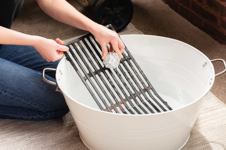 Best Method for Cleaning Grill Grates 2023 The Kitchn