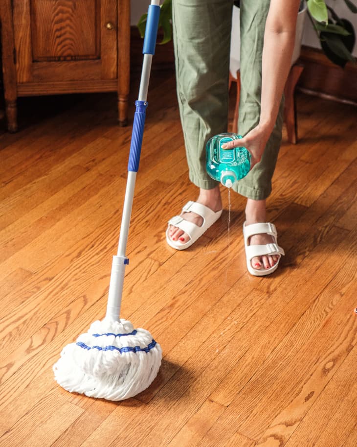 Cleaning Showdown Best Way to Clean Hardwood Floors Apartment Therapy