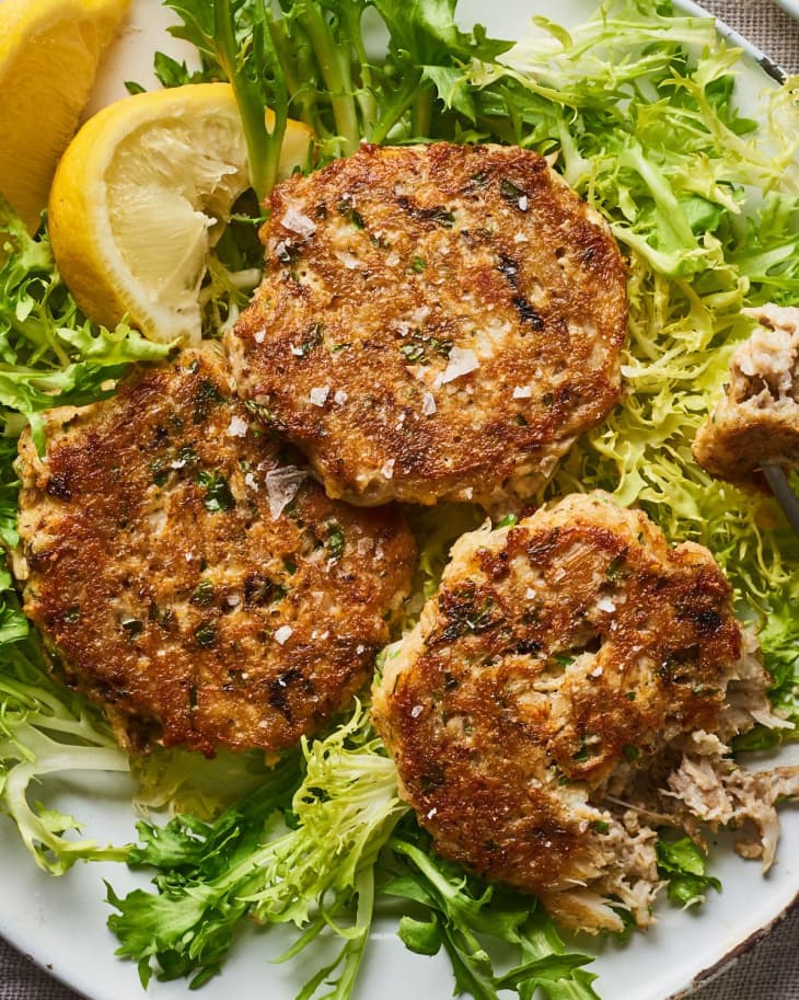 Crab Cakes Recipe (Top Rated) The Kitchn