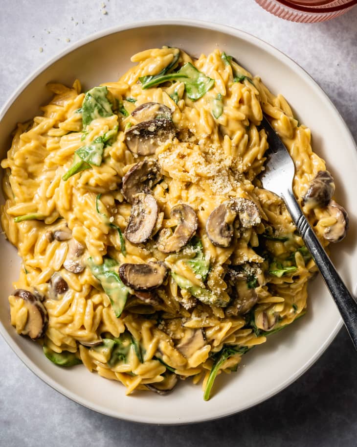 Creamy Mushroom and Spinach Orzo Recipe (One-Pot Dish) | The Kitchn