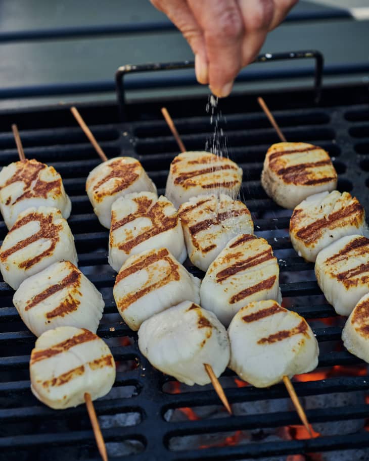 Grilled 2025 scallop skewers