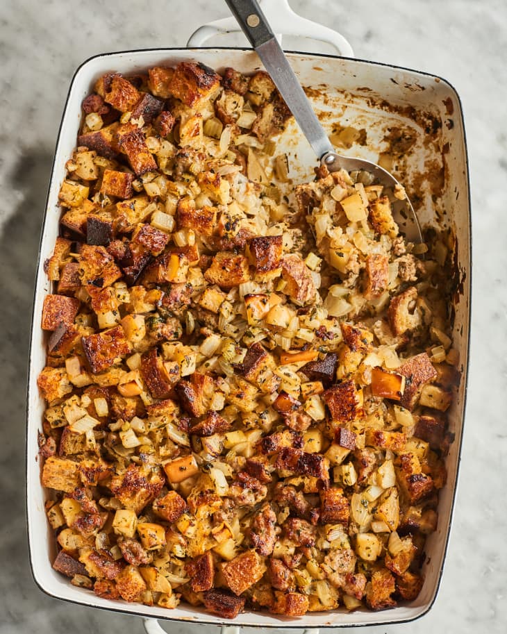 Apple Sausage Stuffing Recipe (with Make-Ahead Option) | Kitchn