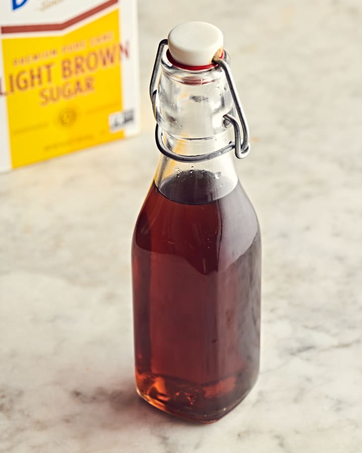 Brown Sugar Syrup Recipe For Coffee And Cocktails Kitchn   2021 09 21 ATK10884