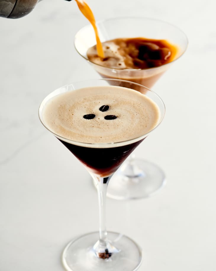 5 Types of Cocktail Glasses (Coupe, Highball & More) The Kitchn