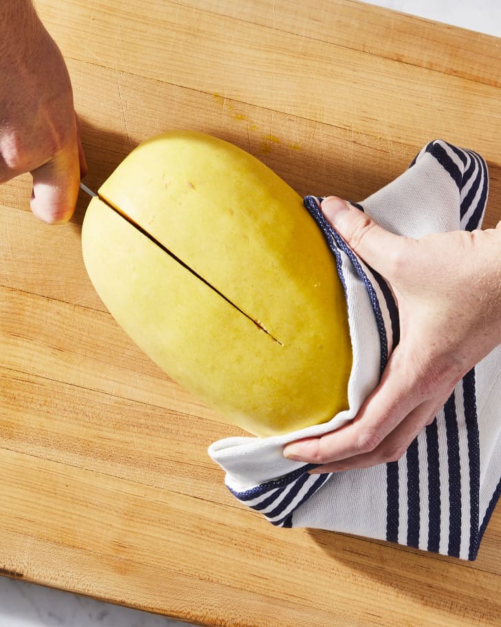 How to Cut Spaghetti Squash (Easy StepbyStep Guide) The Kitchn