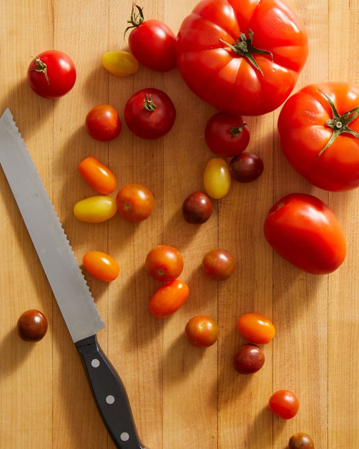 Easy Tomato Knife What is it and How to Use it