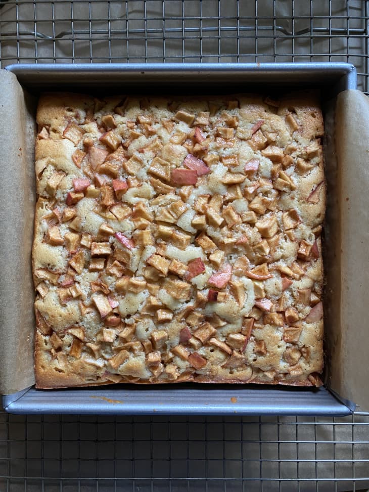 King Arthur's Apple Fritter Cake (Recipe Review) Cubby