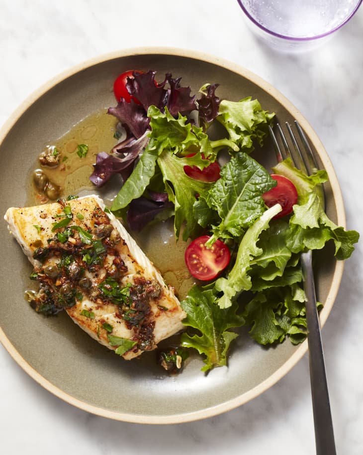 PanSeared Halibut Recipe (Easy, with Buttery Lemon Caper Sauce) The