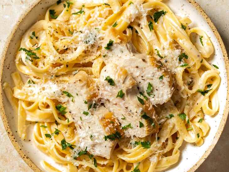 Chicken Alfredo Pasta