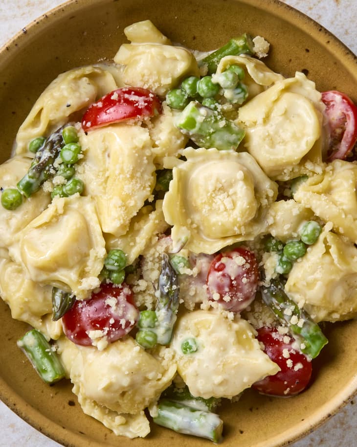 OnePan Creamy Tortellini Primavera Recipe (Ready in 20!) The Kitchn