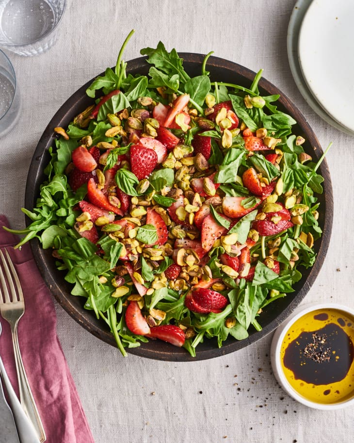 18 Best Basil Recipes What to Make With a Bunch of Basil Kitchn
