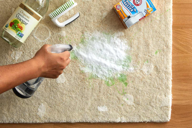 5 Ways to Get Slime Out of Carpet | Cubby