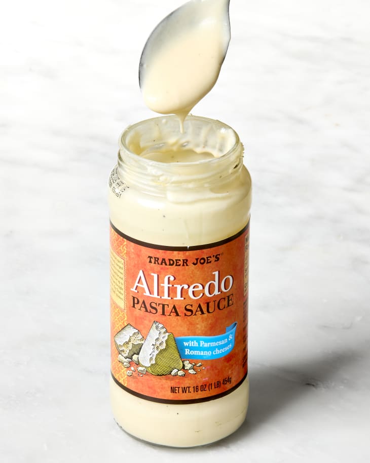 Best Jarred Alfredo Sauce Of 2024 Tested Reviewed The Kitchn   Alfredo Sauce Taste Test 427