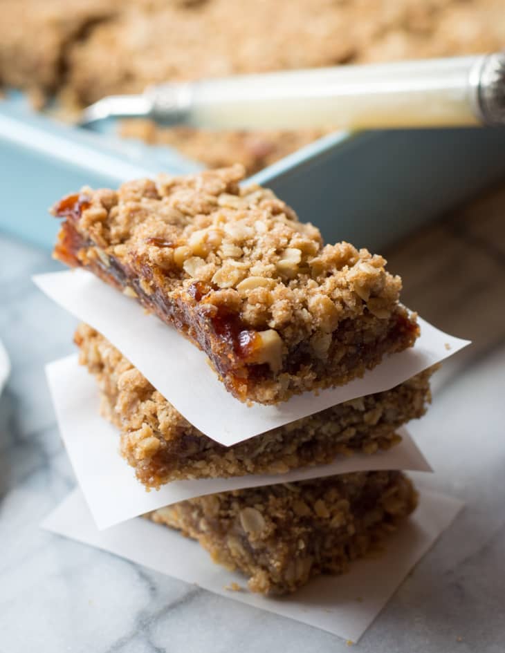 Recipe Jammy Granola Bars The Kitchn