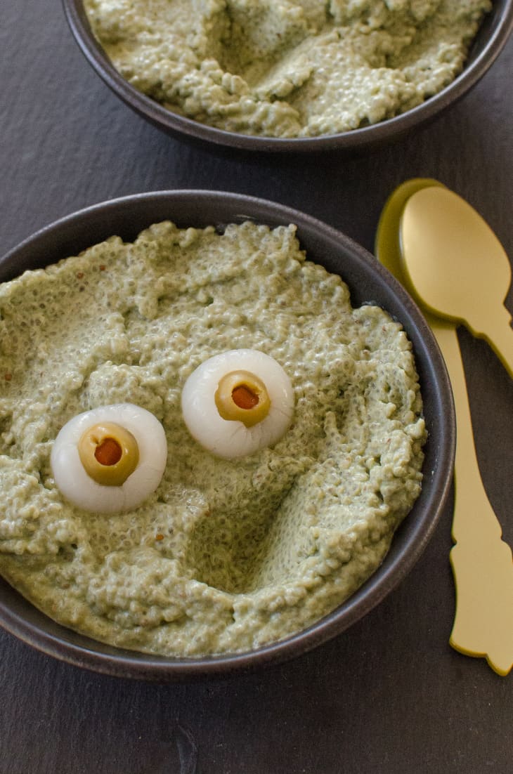 Halloween Recipe Frog Eggs & Eyeballs (Coconut Green Tea Chia Pudding