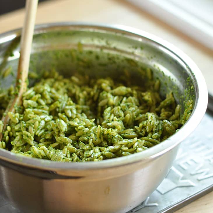 Recipe Orzo Salad with Spinach Pesto, Olives & Feta The Kitchn