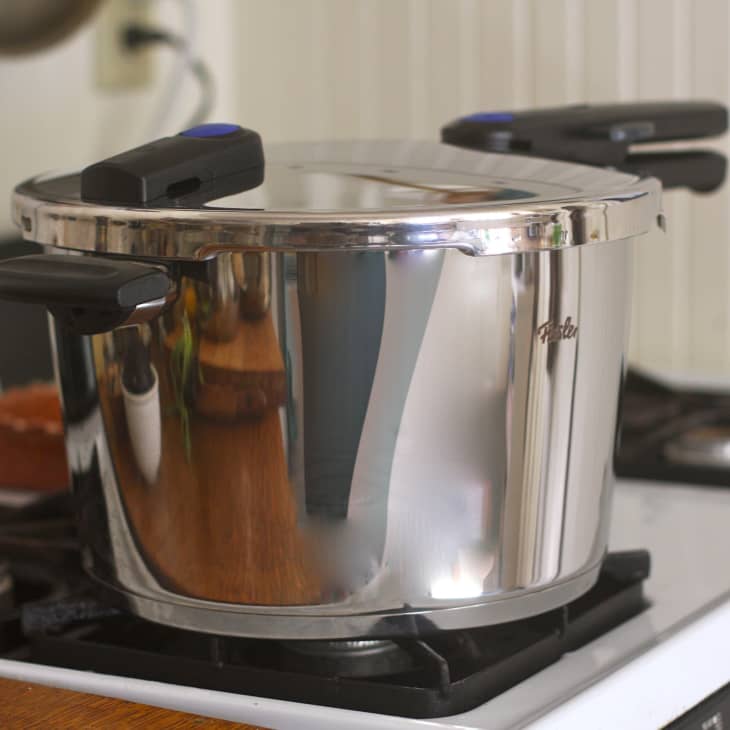 Slow Cooker Pressure Cooker Differences The Kitchn