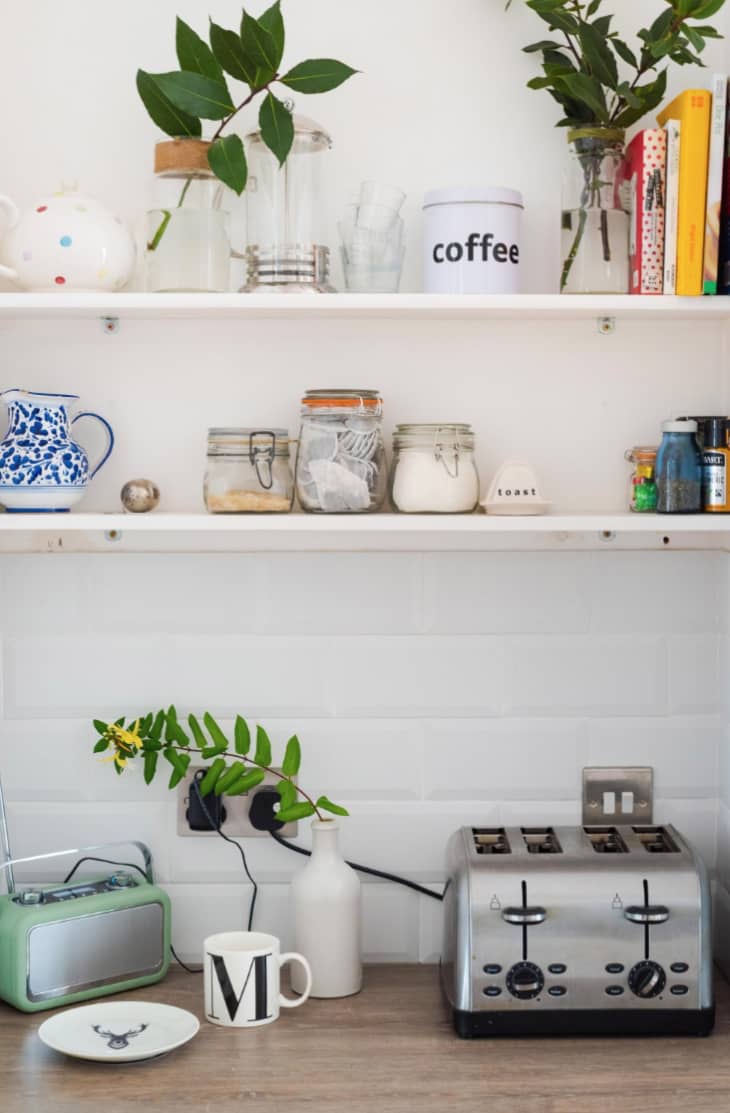 British London Airbnbs - Organizing Tips | The Kitchn