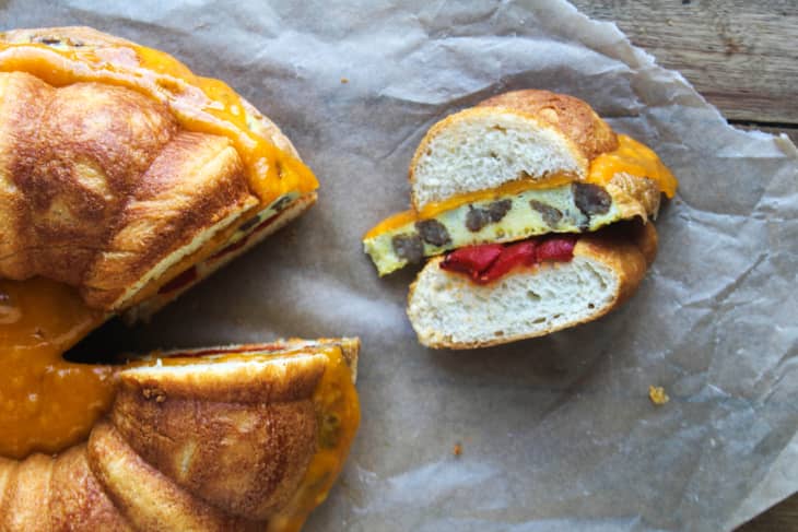 Here's How to Keep Breakfast Sandwich Eggs from Being Messy | The Kitchn