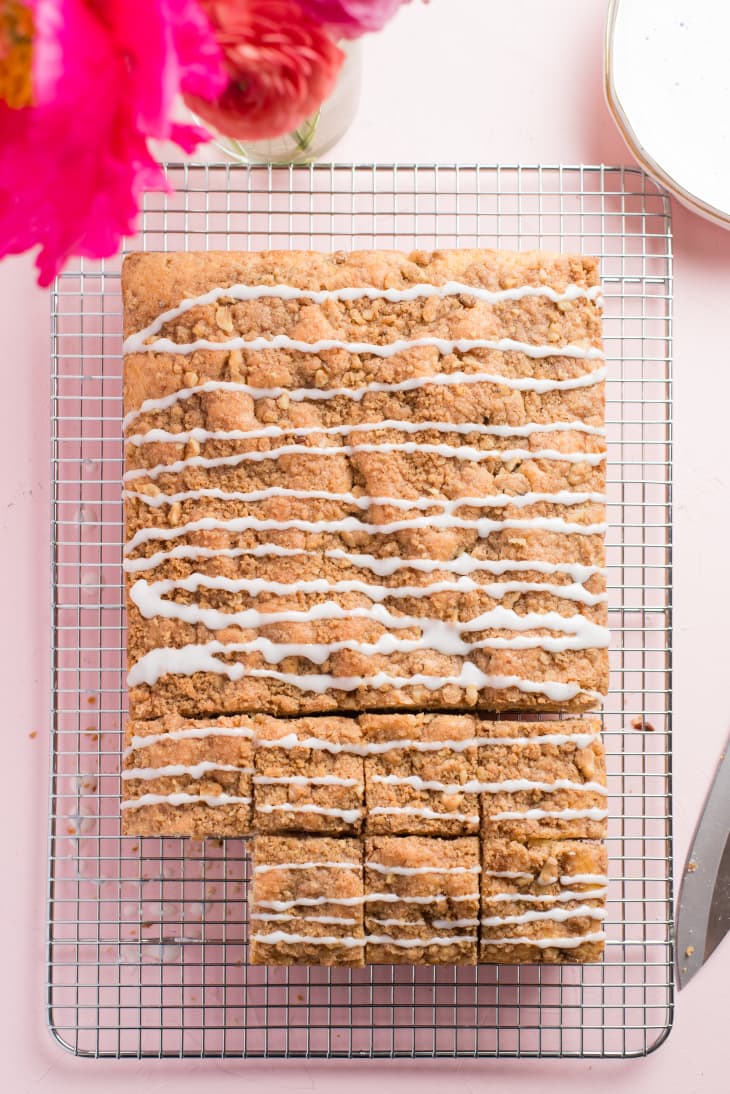 Recipe Nutty Streusel Coffee Crumb Cake The Kitchn