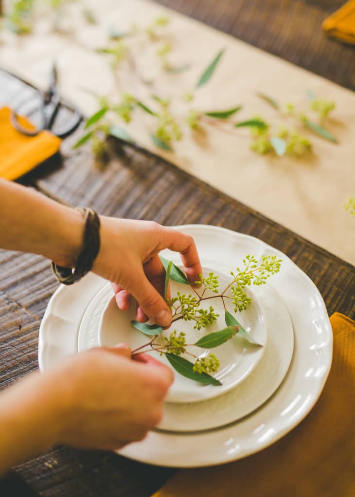Inexpensive Ideas for Hosting a Dinner Party | Apartment Therapy