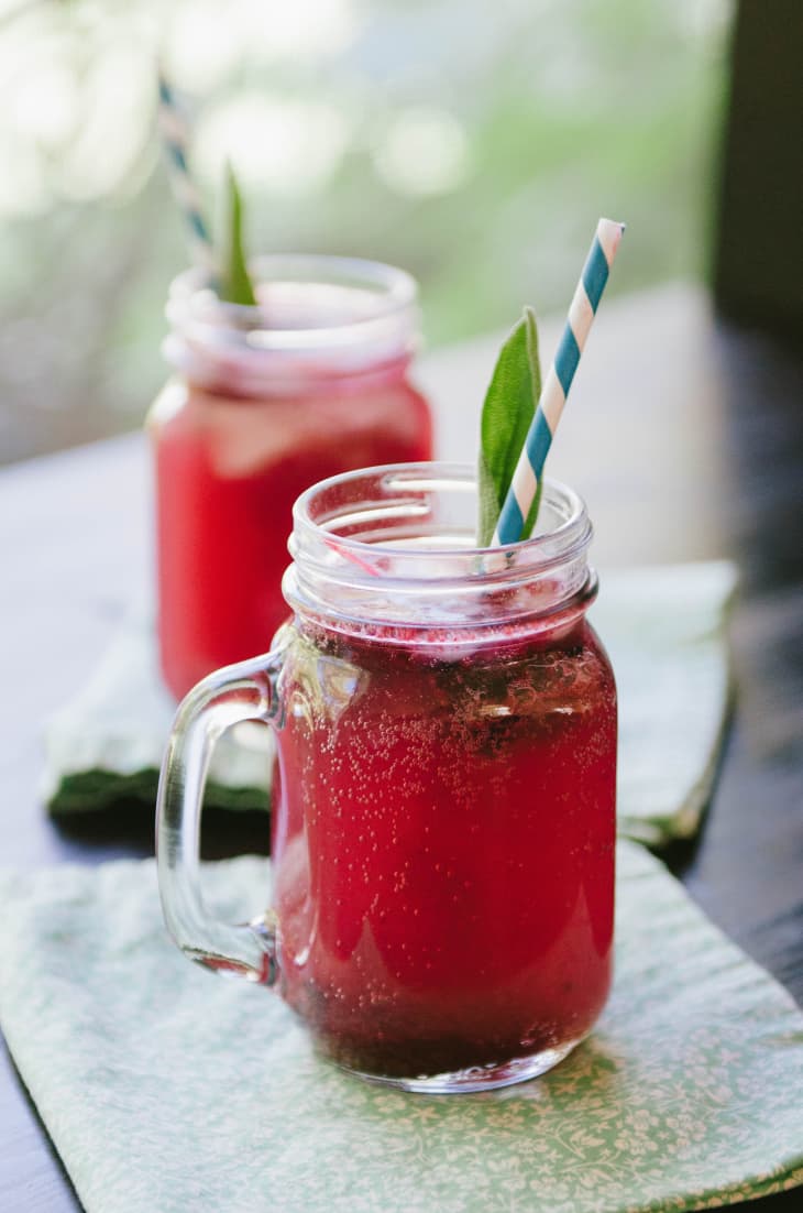 Recipe Blackberry & Sage Spritzers Kitchn