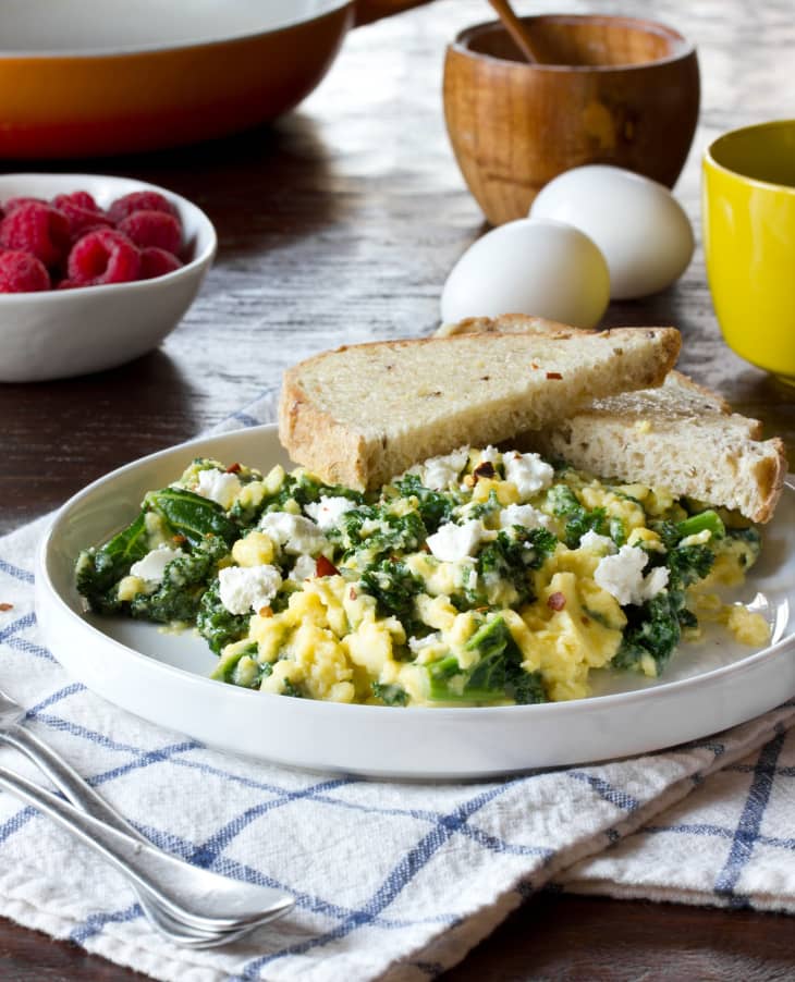 Breakfast Recipe Scrambled Eggs with Goat Cheese, Greek Yogurt