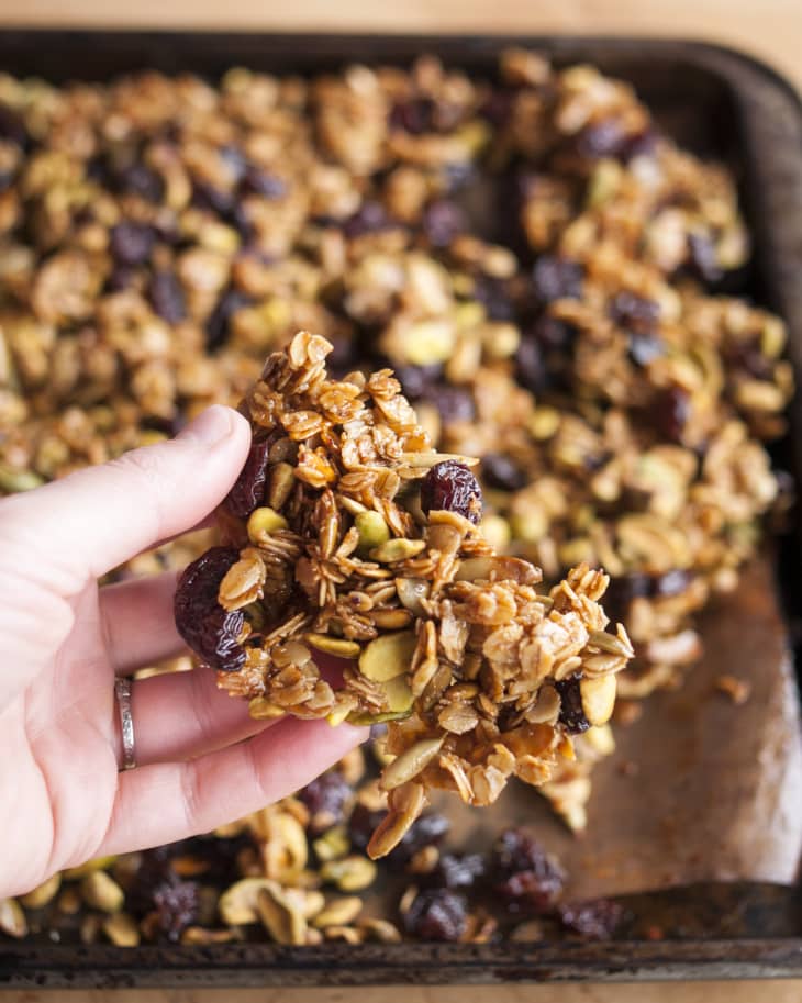 Cherry Pistachio Granola - My Love For Cooking