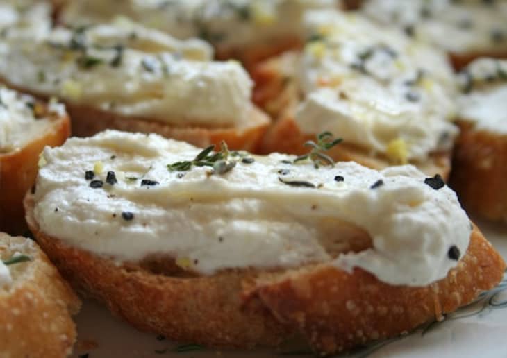 Last-Minute Appetizer: Lemon-Thyme Bruschetta | The Kitchn