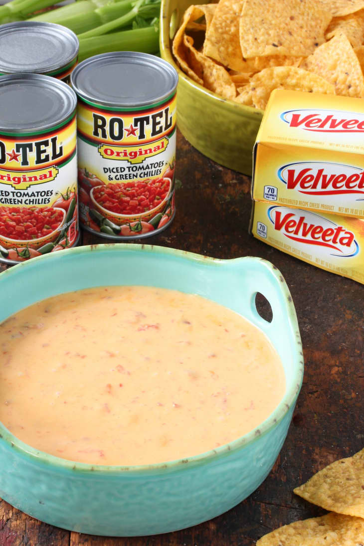 Ro*Tel and Velveeta Queso Dip Recipe (Cheesy & Spicy) The Kitchn