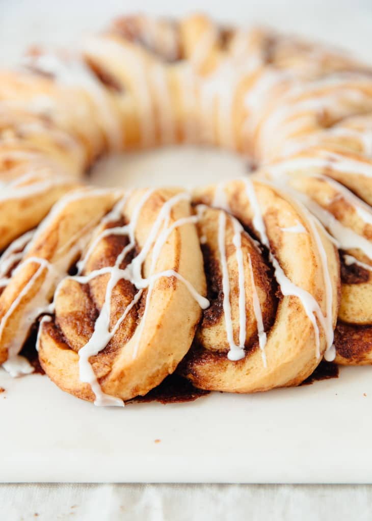 How To Make a Cinnamon Roll Wreath The Kitchn