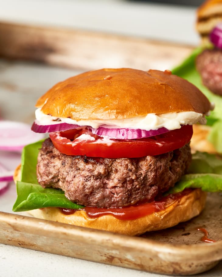 Classic burger spot with juicy patties and decadent milkshakes