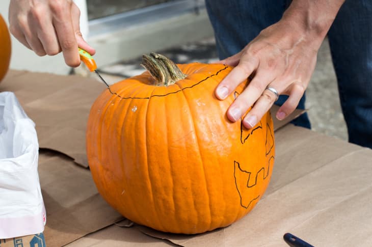 The Secret to Picking the Best Pumpkins for Carving | The Kitchn