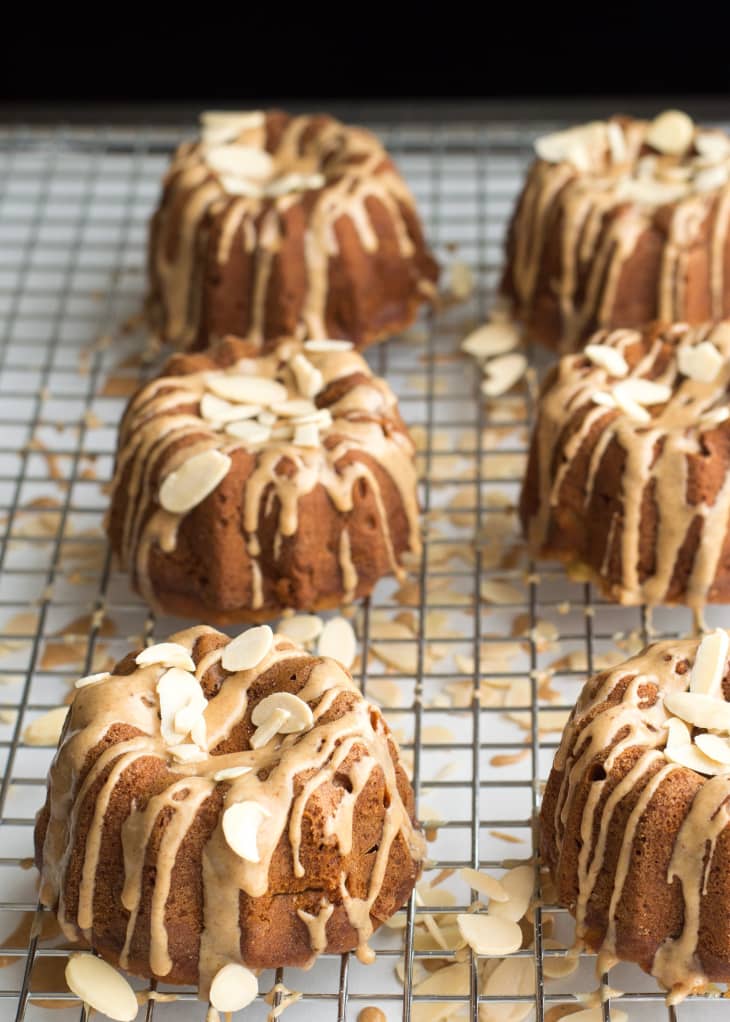 Recipe: Honey Apple Mini Bundt Cakelets | The Kitchn