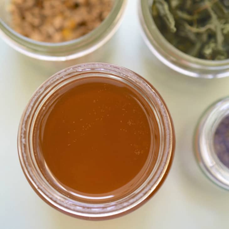 Shopping for Honey What to Know About Honey Color, Varietals, and