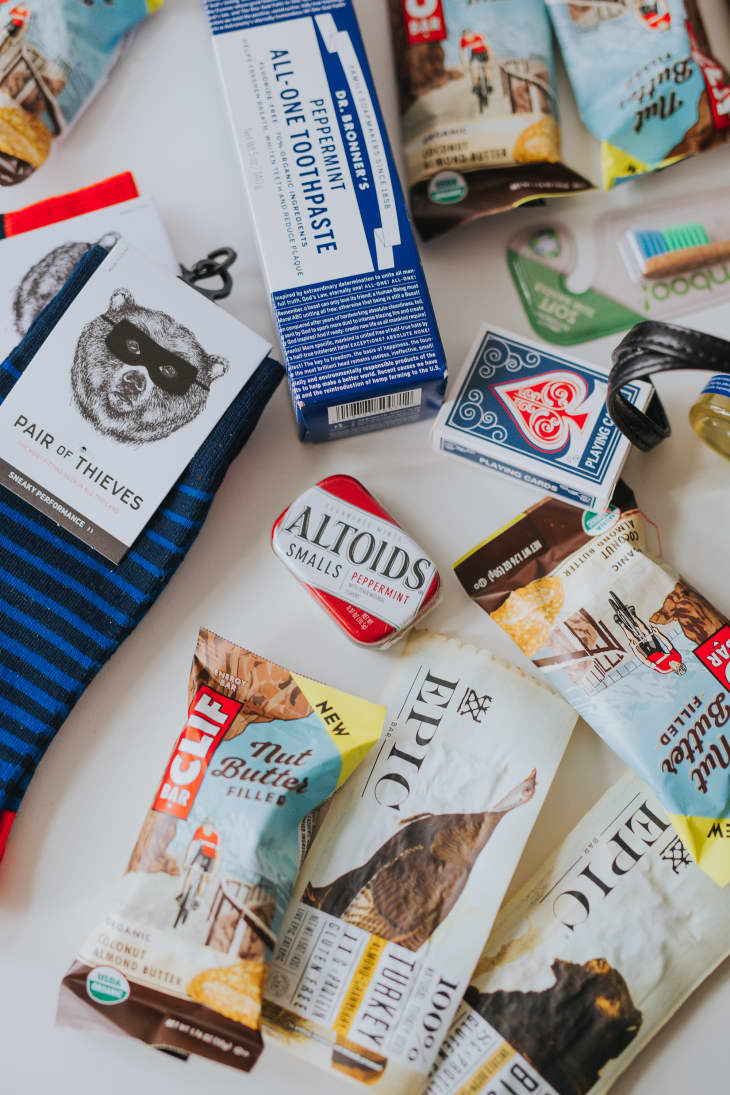 5-tips-for-sending-a-care-package-to-our-troops-the-kitchn