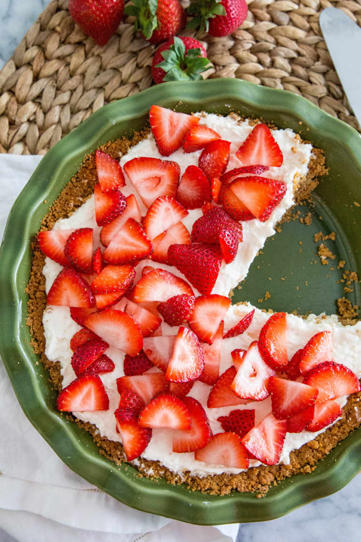 Recipe No Bake Cream Cheese Pie With Summer Fruit Kitchn 