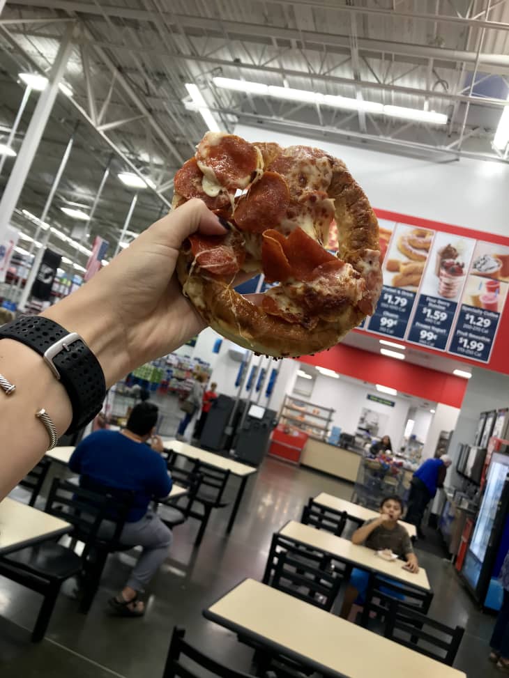 Sams Club Pizza Pretzel Food Court Costco Competitor The Kitchn