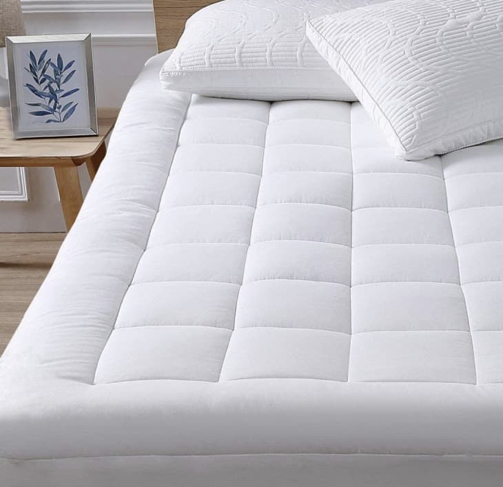 Product Image: oaskys Cooling Mattress Topper
