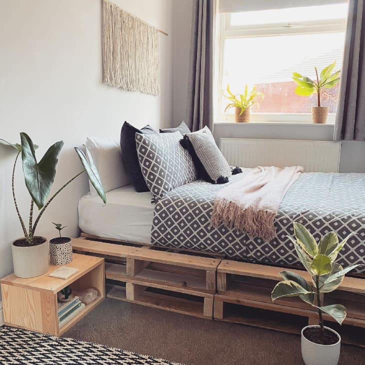 Bed frame made on sale from pallets