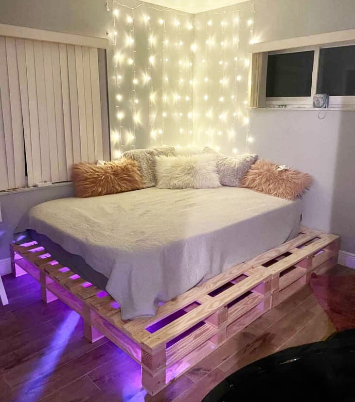 White pallet shop bed frame