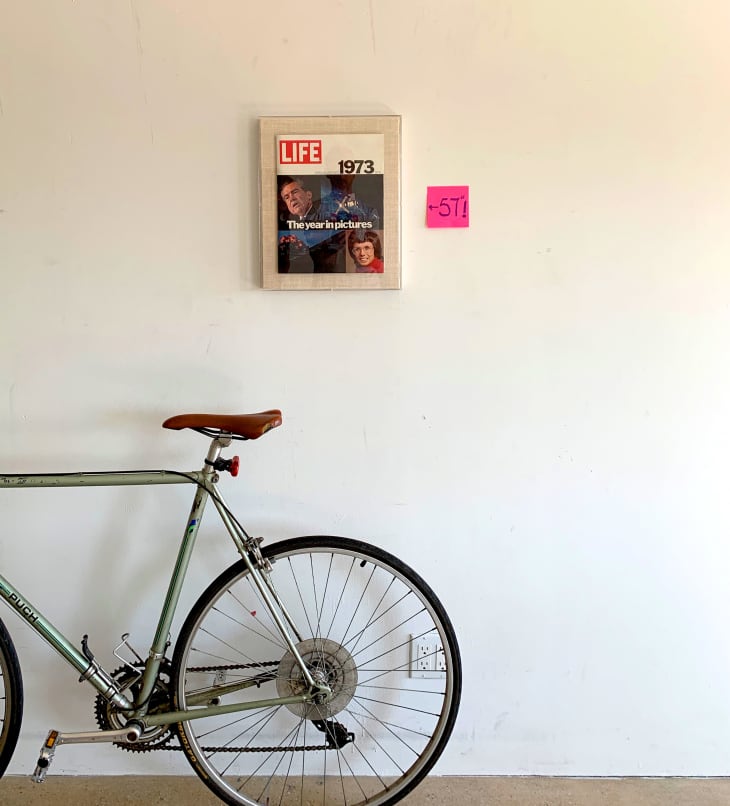 How High to Hang a Picture? Follow This Easy 57" Rule Apartment Therapy