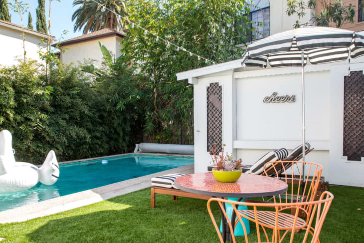 21 Small Backyard Pool Ideas (With Photos of Tiny Pools)