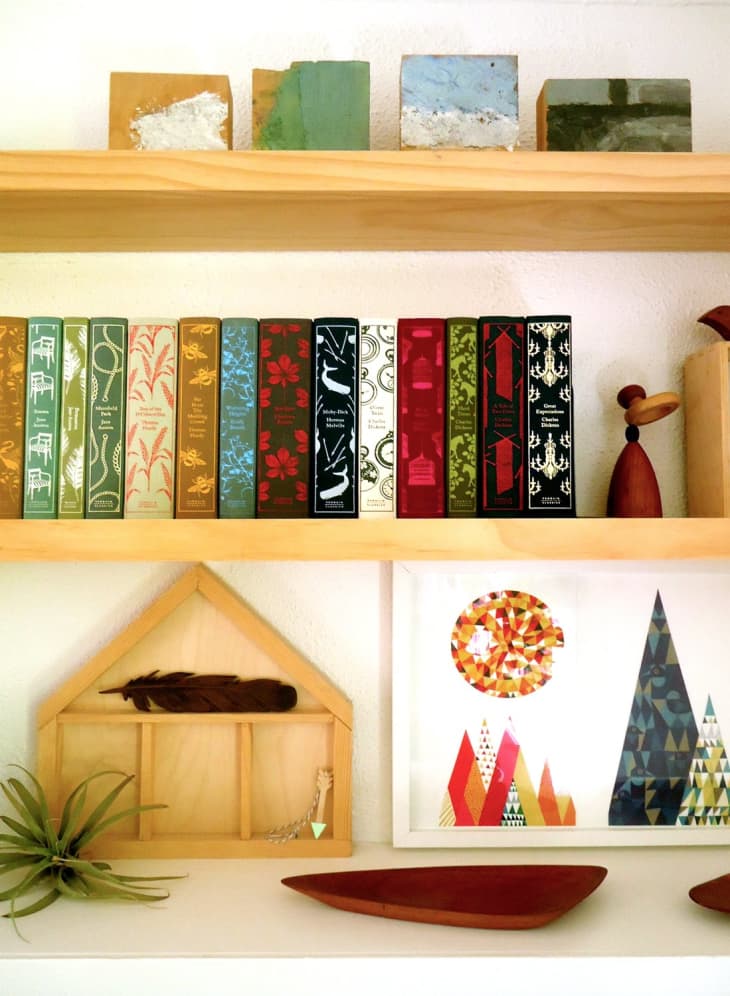 Download Instant Room Refresh: 9 Shelf Styling Ideas | Apartment Therapy