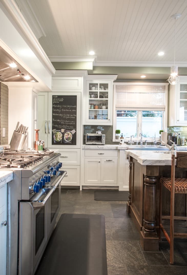 House Tour: Pamela's Sunny California Beach House | Apartment Therapy
