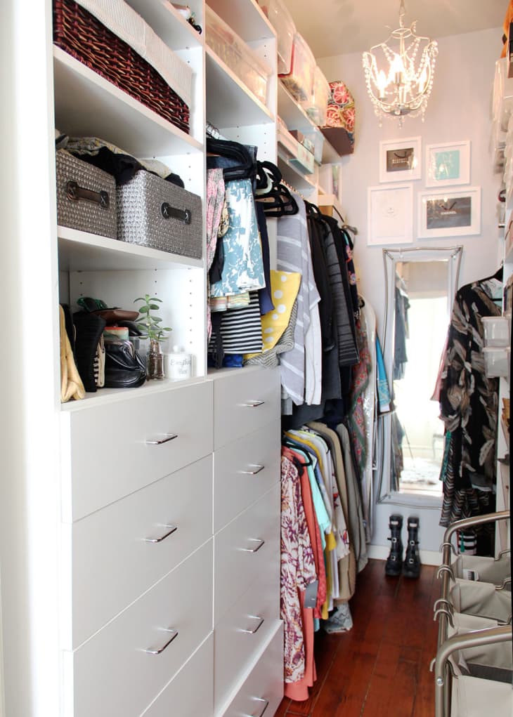 Curated visual reference: Visual Reference: 23 Ideas For Organizing Your Bedroom Closet