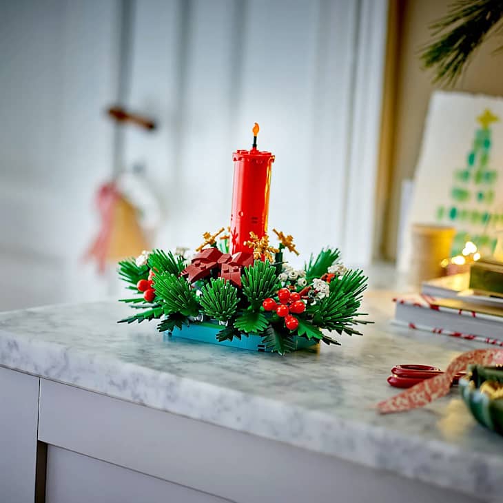 I'm Buying This “Gorgeous” LEGO Centerpiece for the Holidays